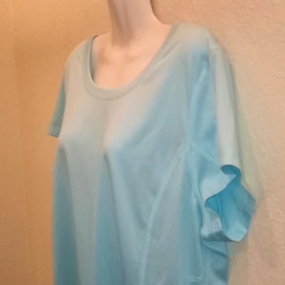 Tek Gear Mint Green Dry Tek Top - Picture 2 of 10